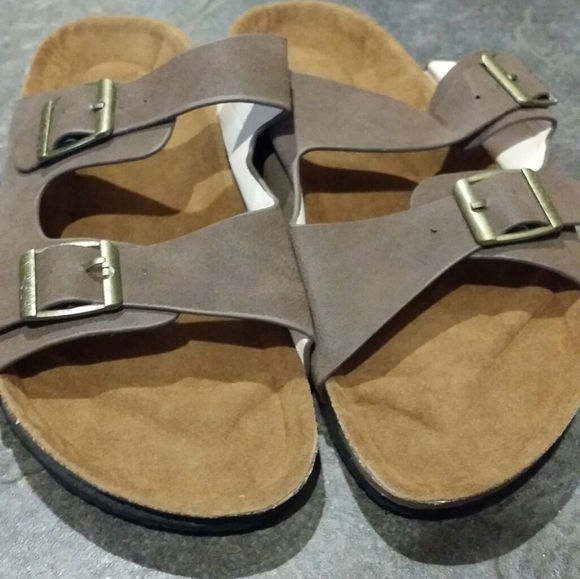 Intagalia sandals - Picture 1 of 2